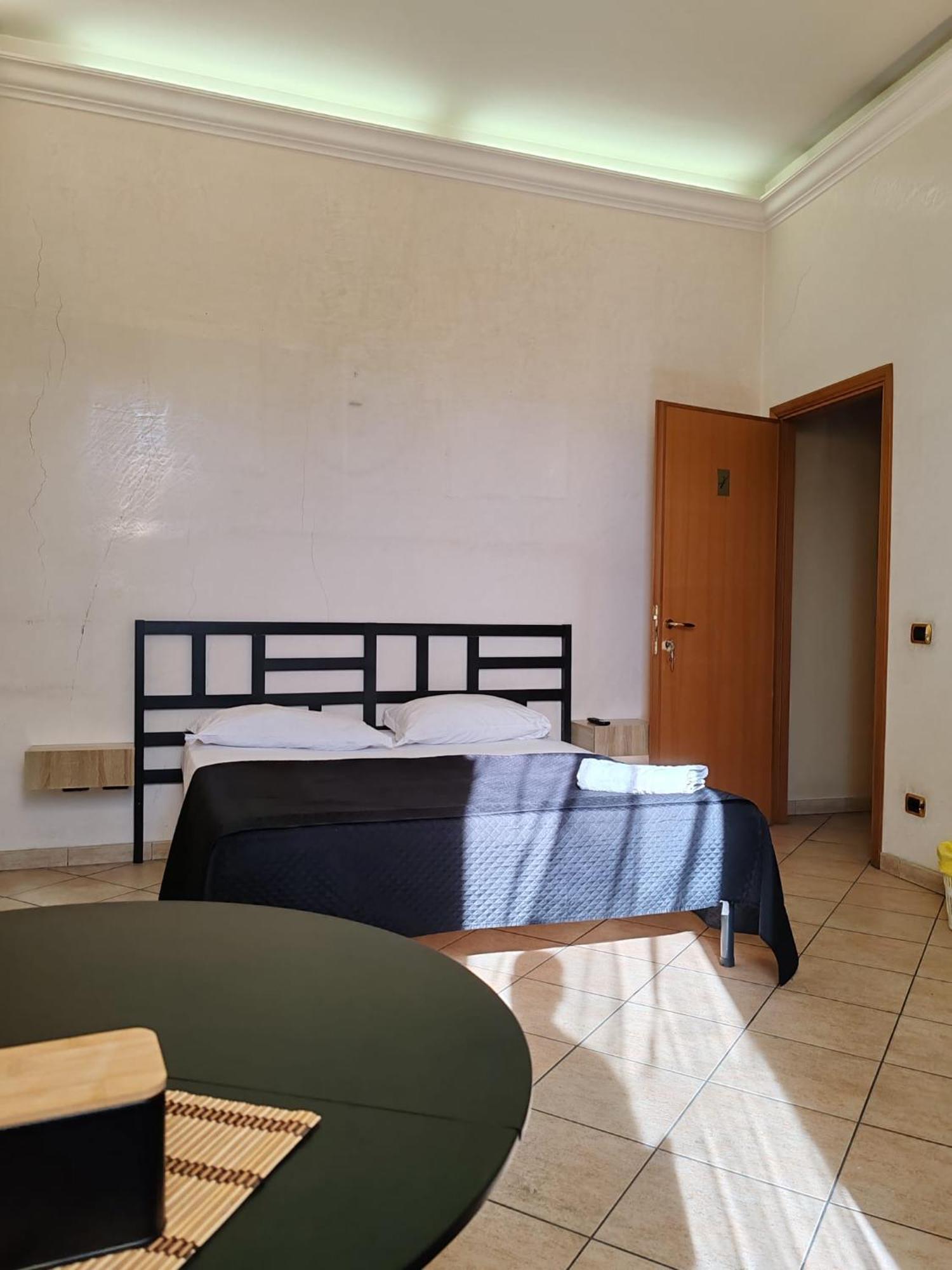 B&B Piazza Ragusa Róma Kültér fotó